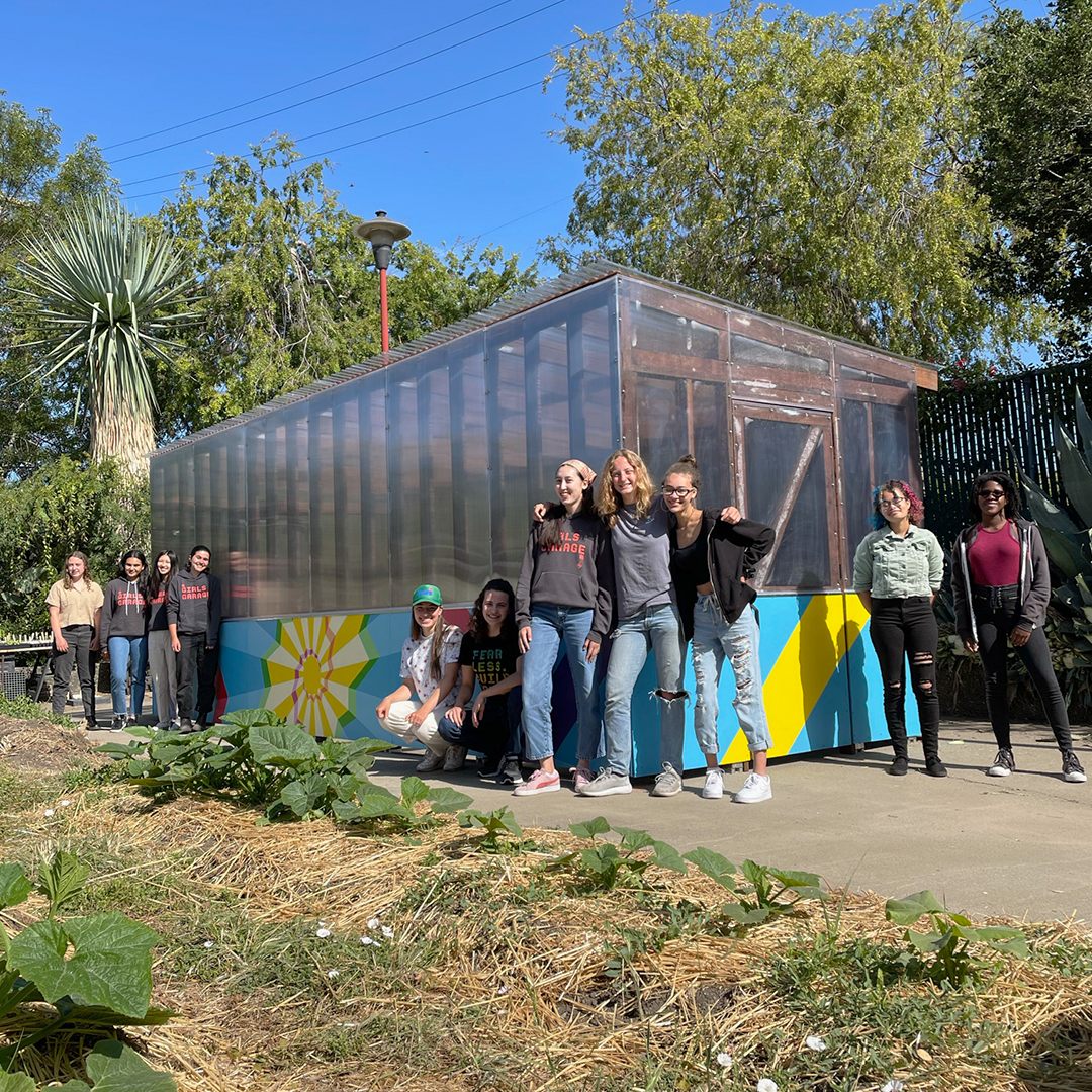 girls-garage-community-greenhouse-project