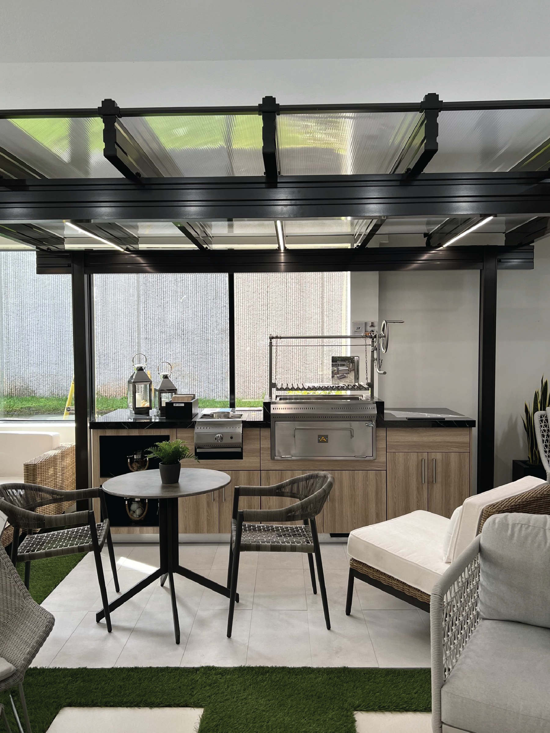 Zahbuilt_lifestyle_sonoma_riverside oak1