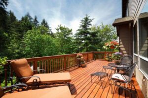 redwood-deck-classic-railing-forest