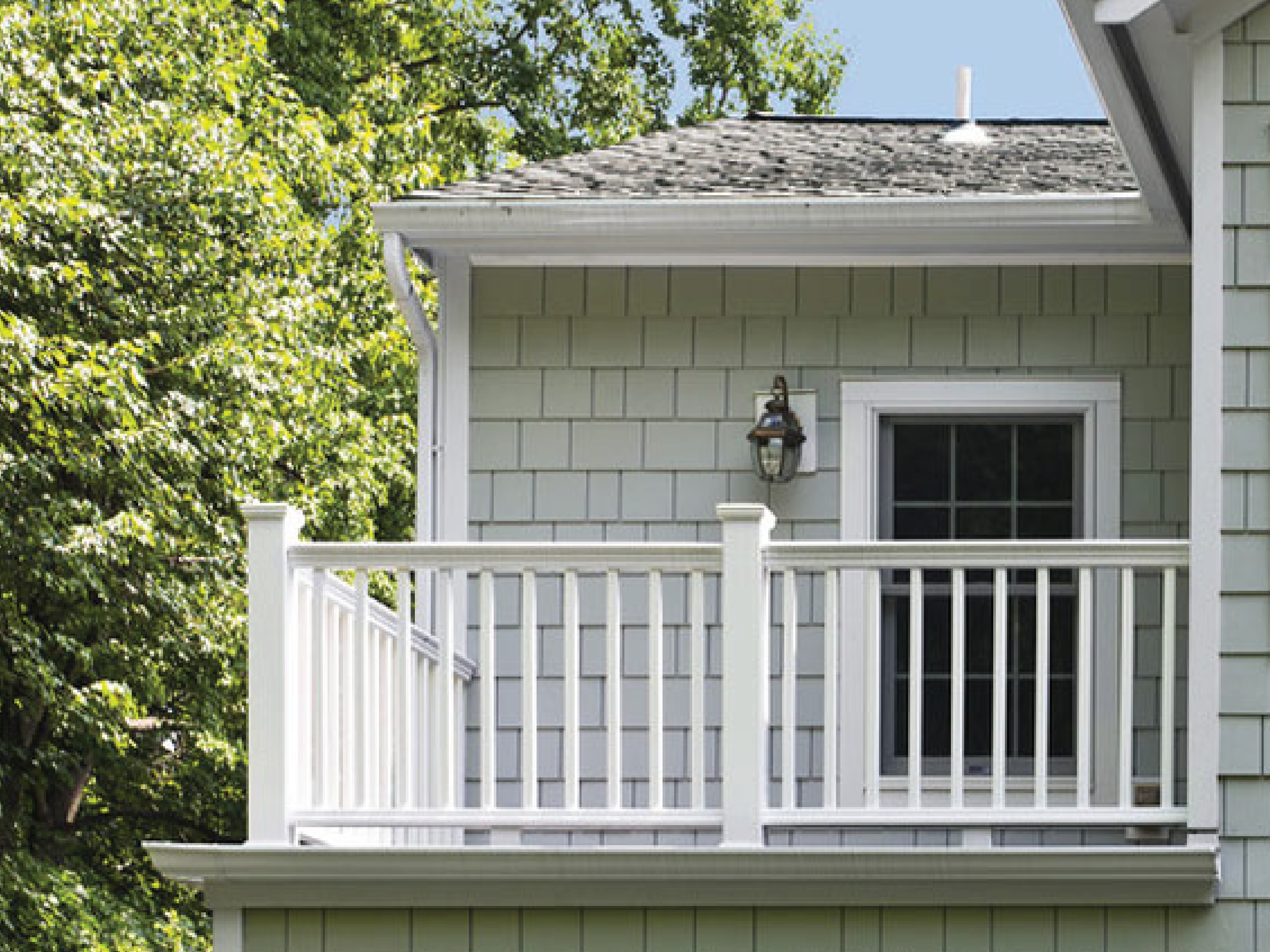 James Hardie_lifestyle (resized)_hor_shingle